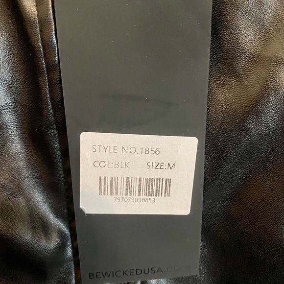 Bewicked teddy - Picture 5 of 9